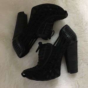 Miista Naia Heels